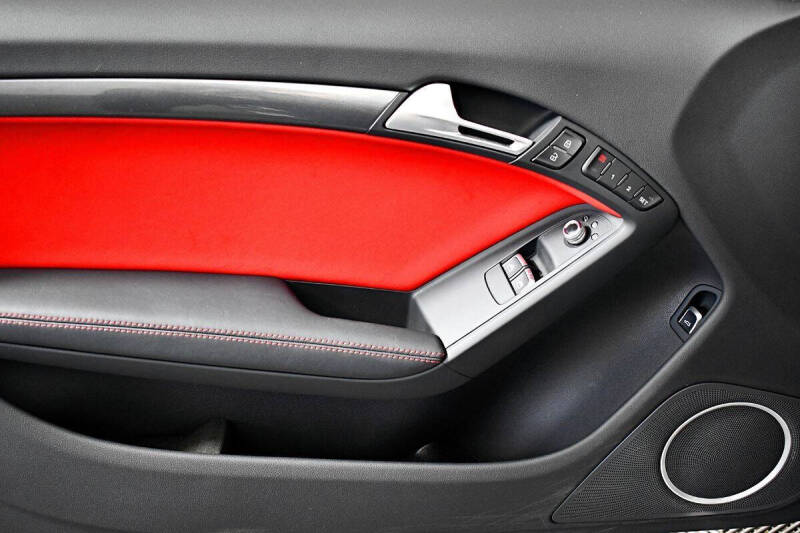 2015 Audi RS 5 4.2 quattro