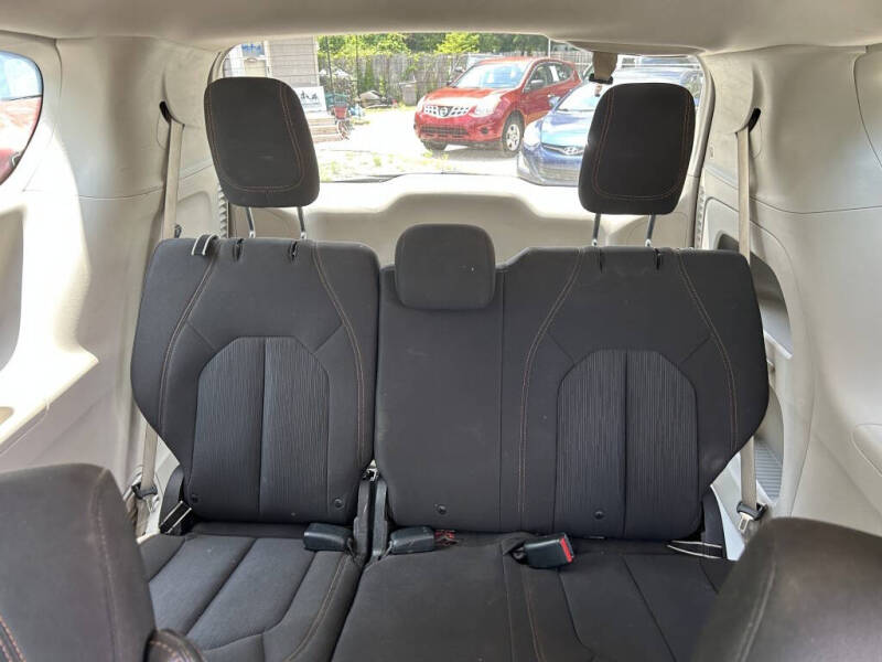 2017 Chrysler Pacifica Touring