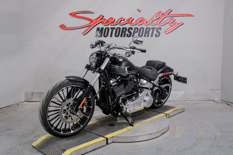 2023 Harley-Davidson Breakout