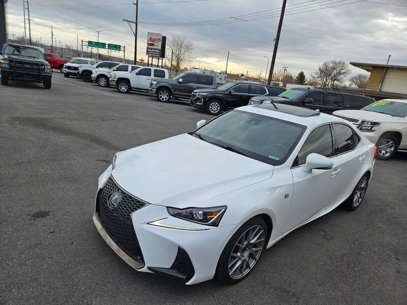 2017 Lexus IS 300