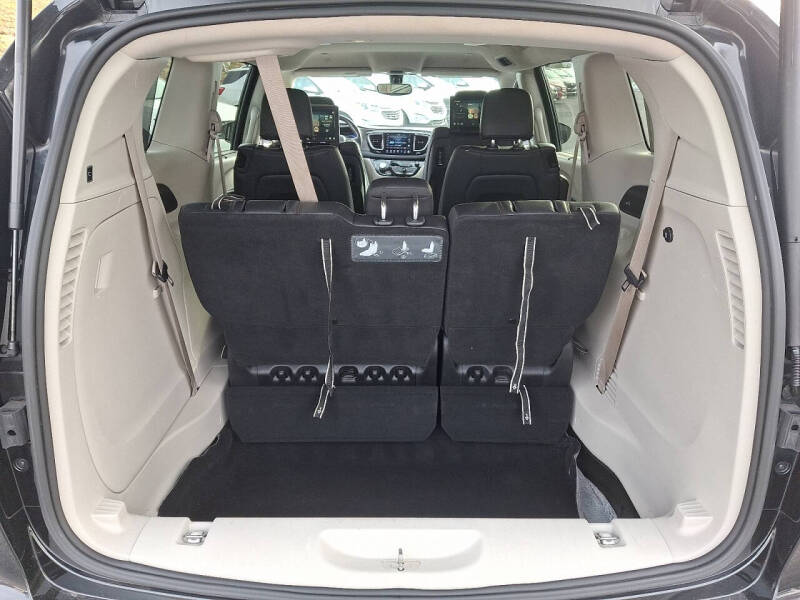 2020 Chrysler Pacifica Touring L Plus