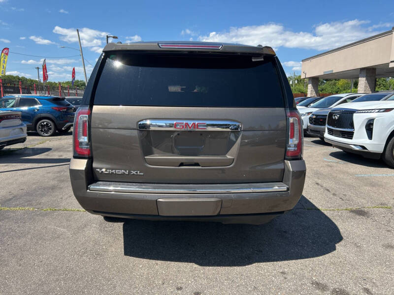 2015 GMC Yukon XL Denali