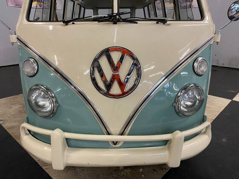 1973 Volkswagen Bus