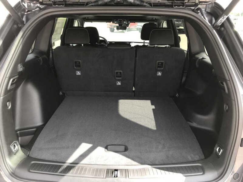 2026 Jeep Grand Cherokee Laredo X