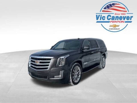 2018 Cadillac Escalade ESV Luxury