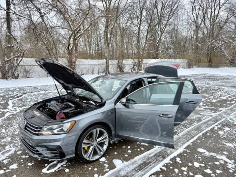 2017 Volkswagen Passat 1.8T R-Line