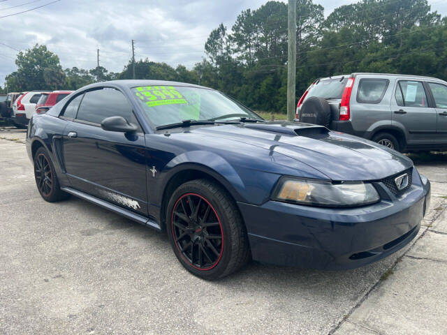 2003 Ford Mustang Base