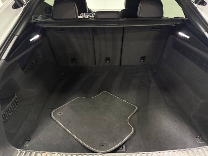 2019 Audi Q8 quattro Premium Plus 55 TFSI