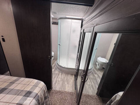 2021 Shasta RV Phoenix 30RLD