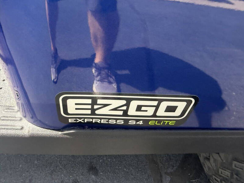 2021 E-Z-GO Express S4 Elite