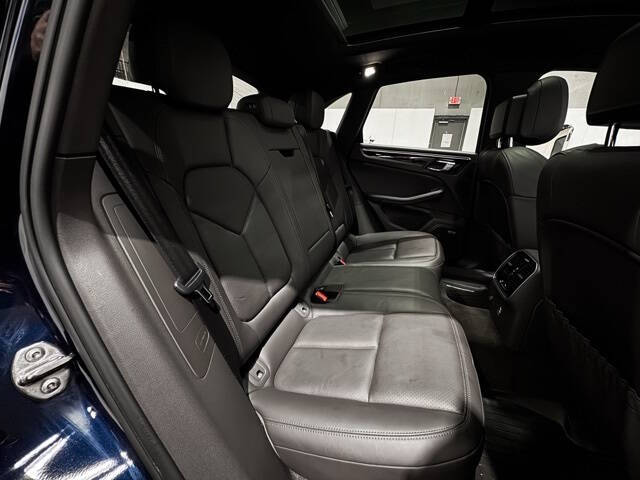 2020 Porsche Macan S