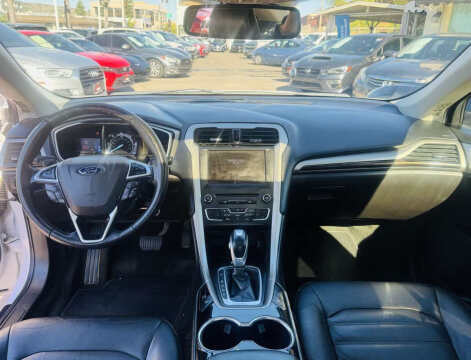 2016 Ford Fusion Hybrid SE