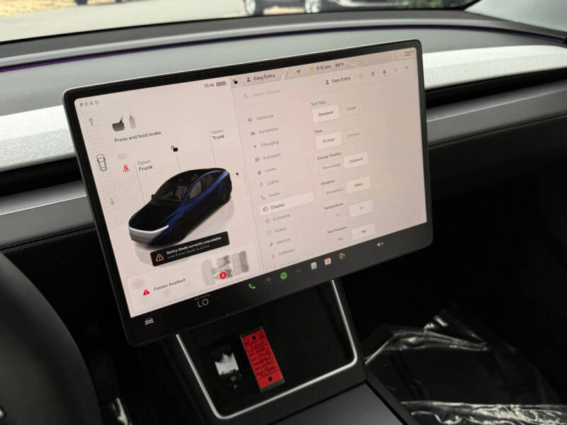2026 Tesla Model Y Premium