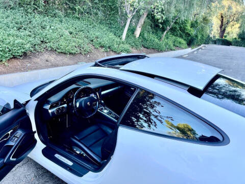 2013 Porsche 911 Carrera