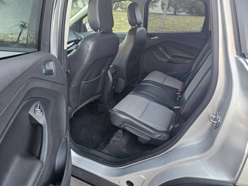 2019 Ford Escape SE