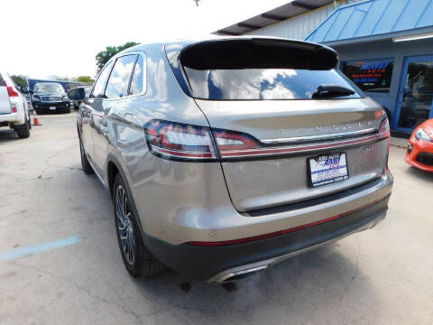 2019 Lincoln Nautilus Reserve