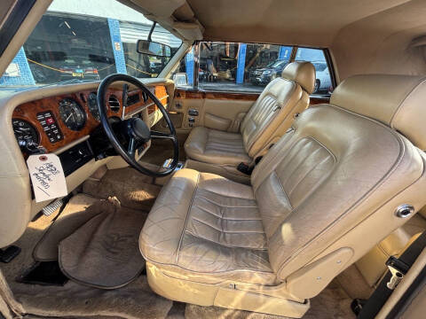 1981 Rolls-Royce Corniche