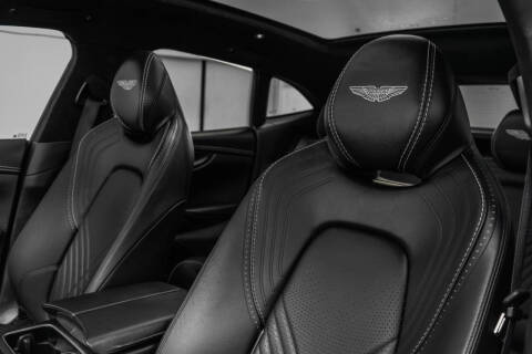 2021 Aston Martin DBX