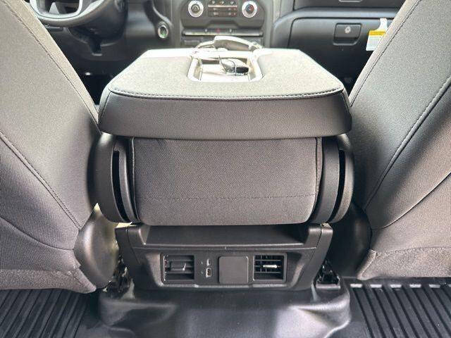 2025 GMC Sierra 3500HD CC Pro