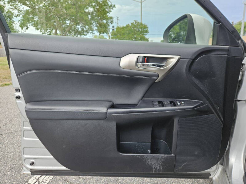 2014 Lexus CT 200h