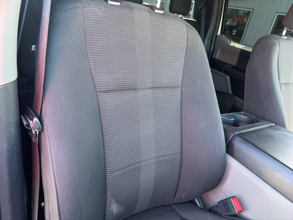 2020 Ford F-150 32