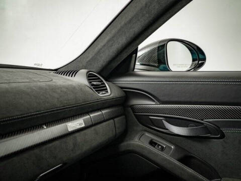 2024 Porsche 718 Cayman GT4 RS