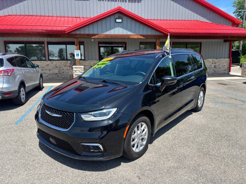 2022 Chrysler Pacifica Touring L