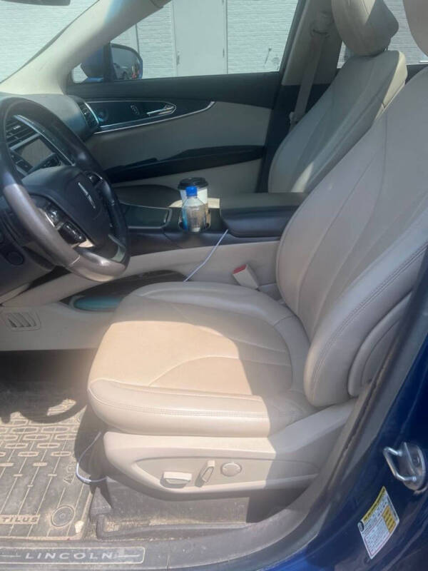 2020 Lincoln Nautilus Reserve