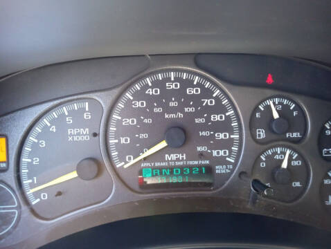 2002 Chevrolet Suburban 1500 LS
