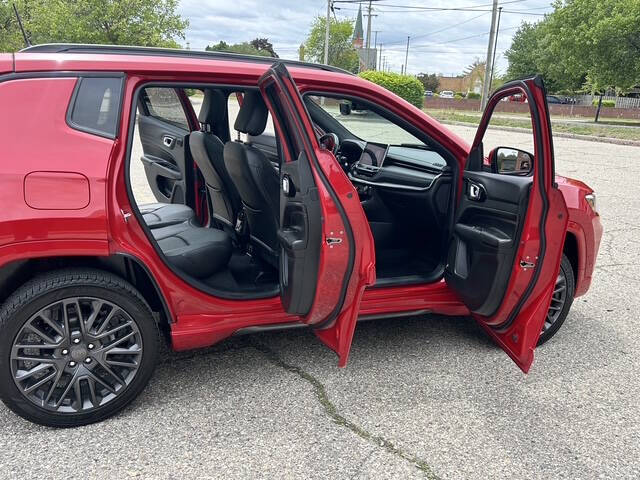 2022 Jeep Compass (Red) Edition