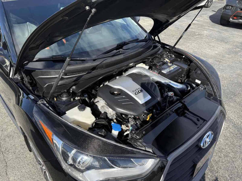 2016 Hyundai Veloster Turbo