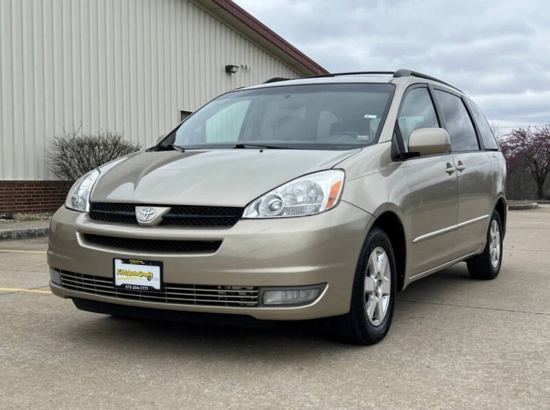 2004 Toyota Sienna