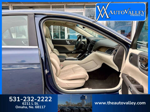 2017 Lincoln Continental Select