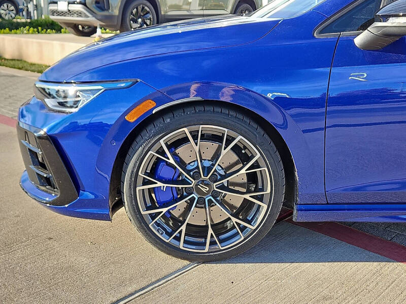 2026 Volkswagen Golf R 4Motion