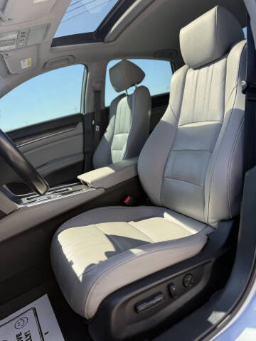 2020 Honda Accord Hybrid Touring