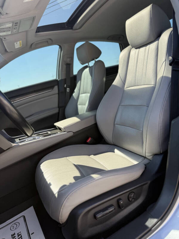 2020 Honda Accord Hybrid Touring