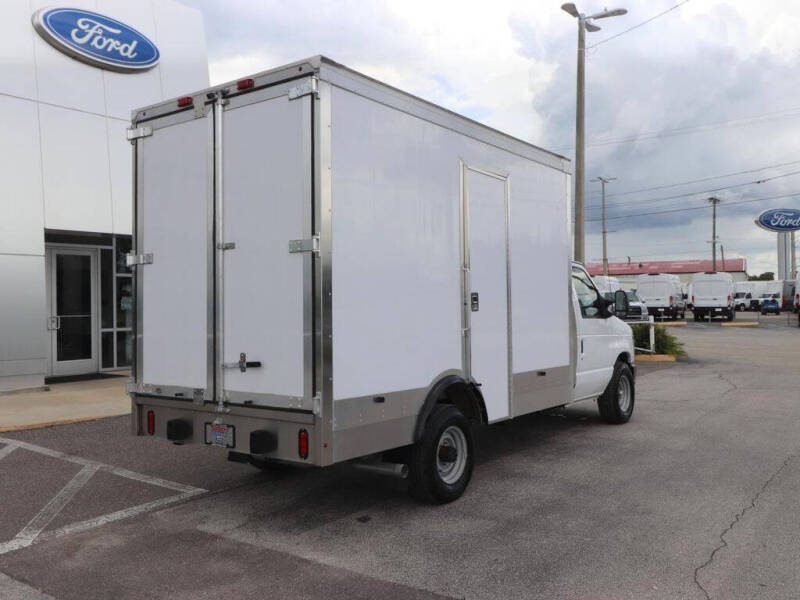2024 Ford E-Series