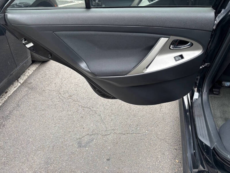 2011 Toyota Camry SE