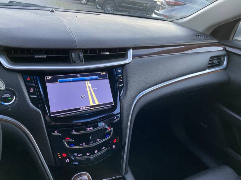 2017 Cadillac XTS Luxury
