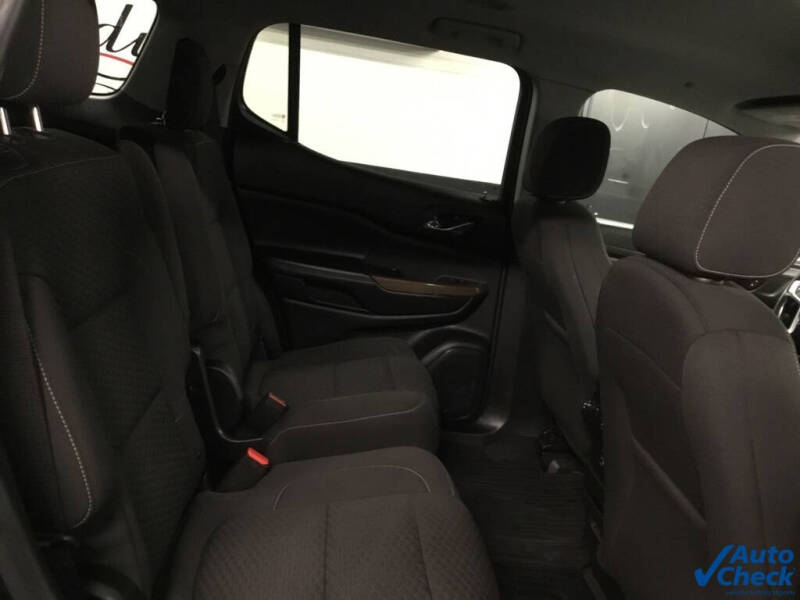 2019 GMC Acadia SLE-2