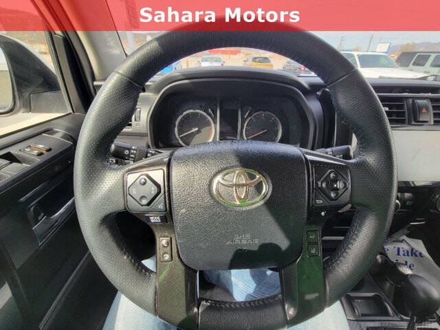 2020 Toyota 4Runner TRD Off-Road Premium