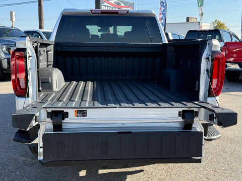 2022 GMC Sierra 1500 SLT