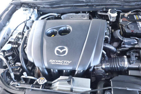 2018 Mazda MAZDA3 Touring