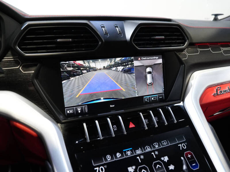 2019 Lamborghini Urus