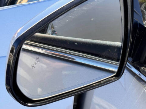 2016 Cadillac SRX Performance Collection