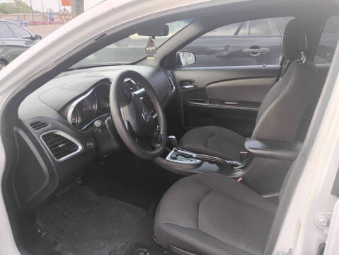 2014 Dodge Avenger SE