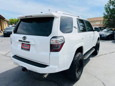 2018 Toyota 4Runner SR5