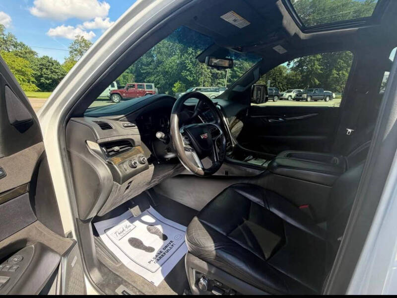2018 Cadillac Escalade Platinum