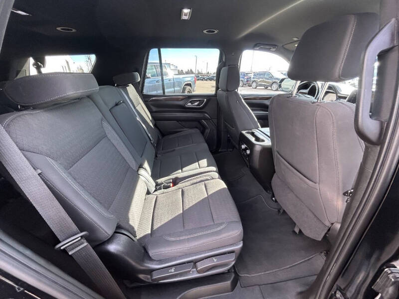 2023 GMC Yukon SLE