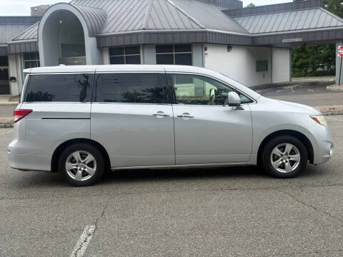 2012 Nissan Quest